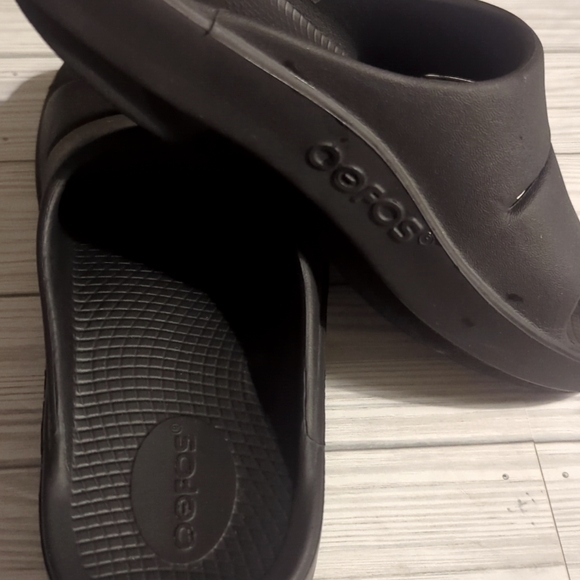 OOFOS OOahh Slide Sandal Size M6/W8/EURO 39 - Picture 6 of 8